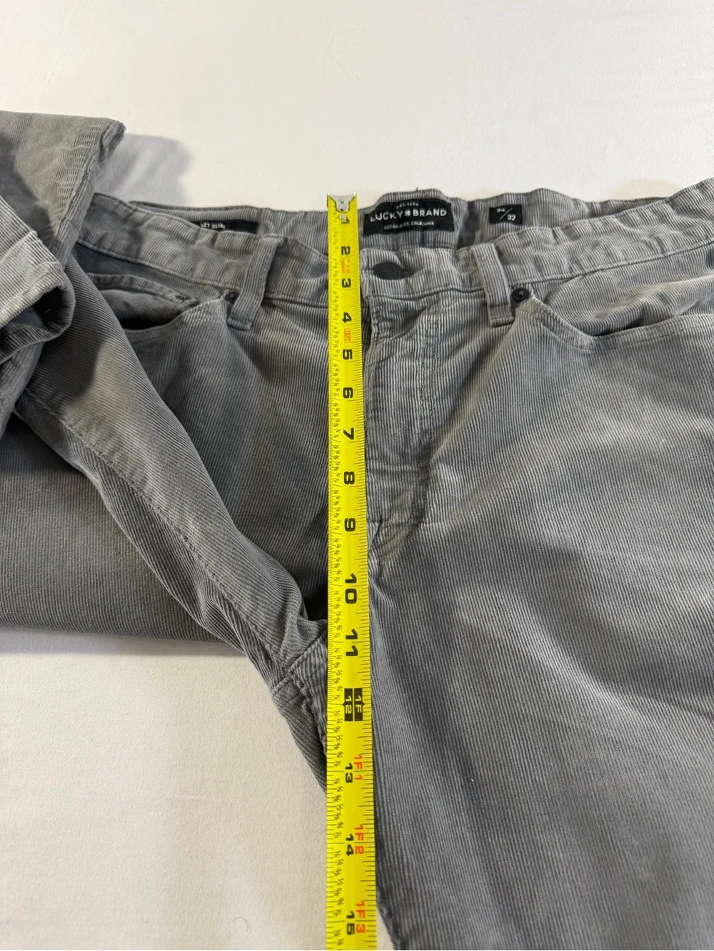 Lucky Brand 121 Slim Gray Corduroy Pants 34x32 Stretch Cord